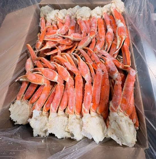 30 lb box of snow crab legs